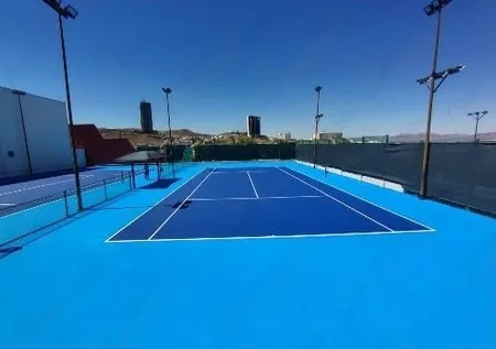 Cancha de tenis del Club de Golf San Francisco, Chihuahua, vista 3